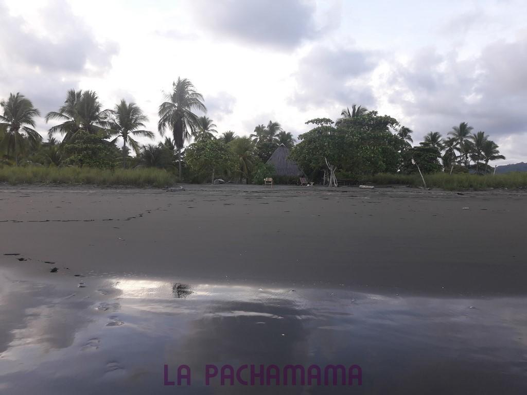 Hostal Pachamama Isla de Canas Exterior foto