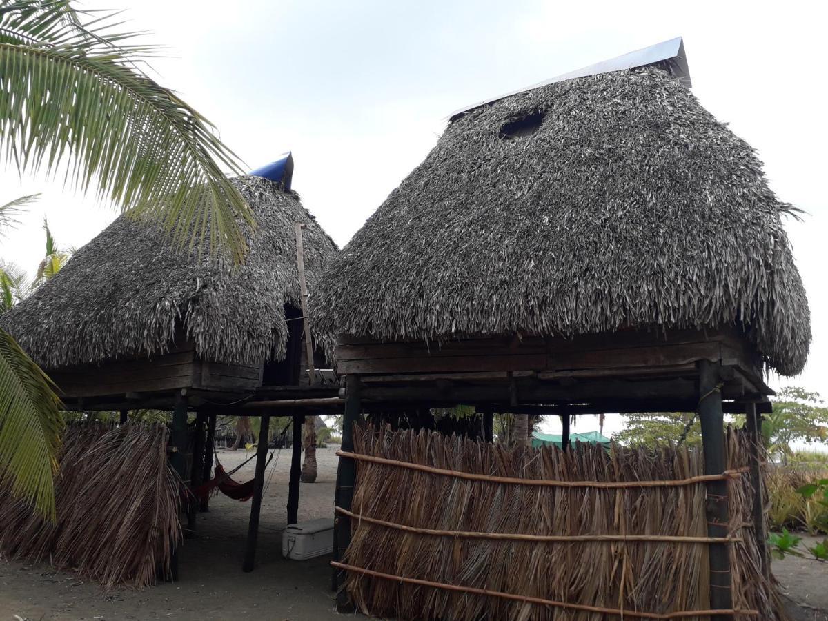 Hostal Pachamama Isla de Canas Exterior foto